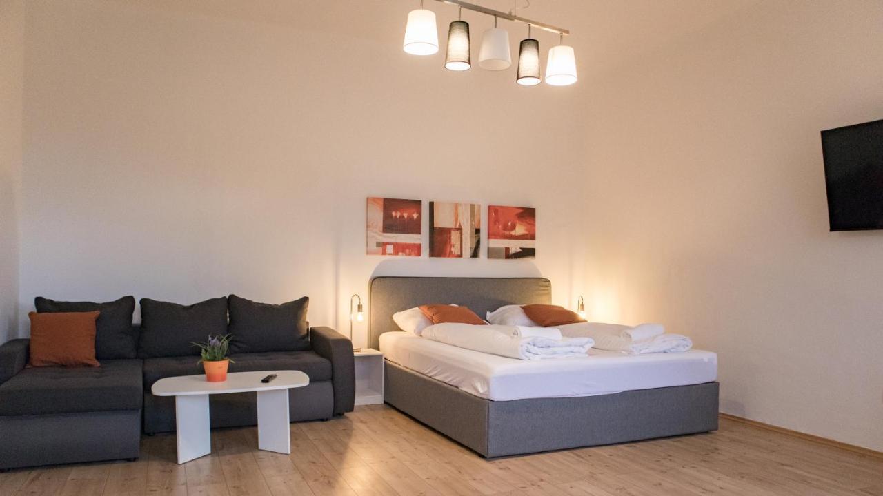 Roomy 2Br Apt. Near Akh -Perfect For Longstays Wien Exterior foto